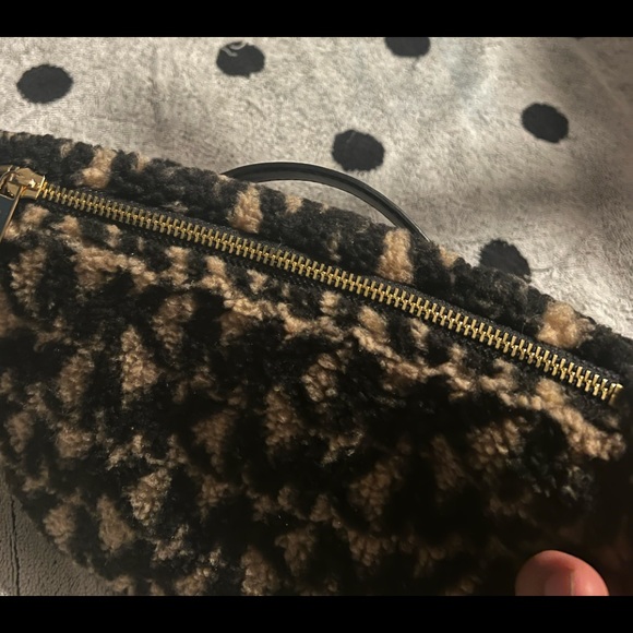 Michael Kors Fanny Pack - Picture 4 of 6